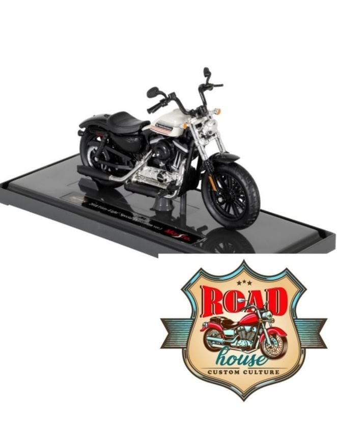 MAQUETTE HARLEY DAVIDSON FORTY EIGHT SPECIAL